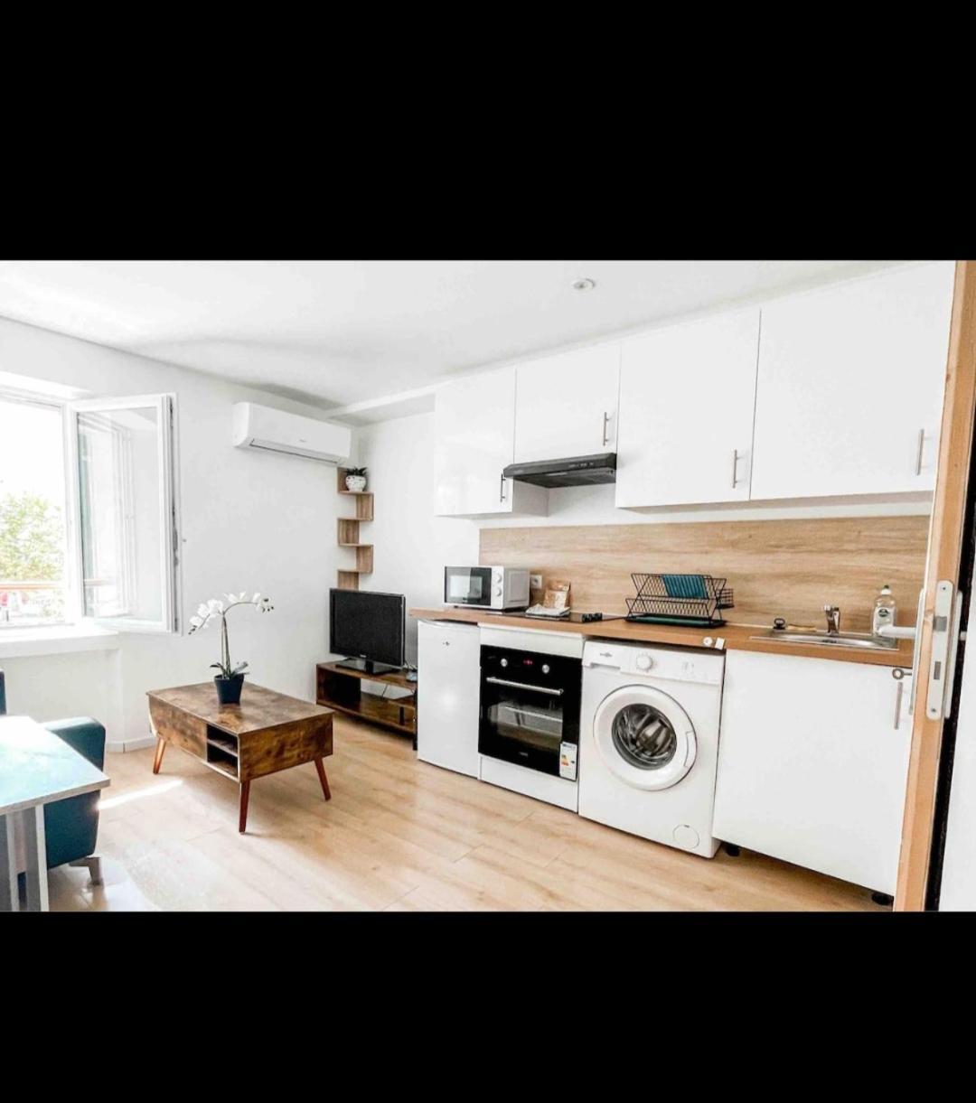 La Chrysalide La Crau Quarto foto